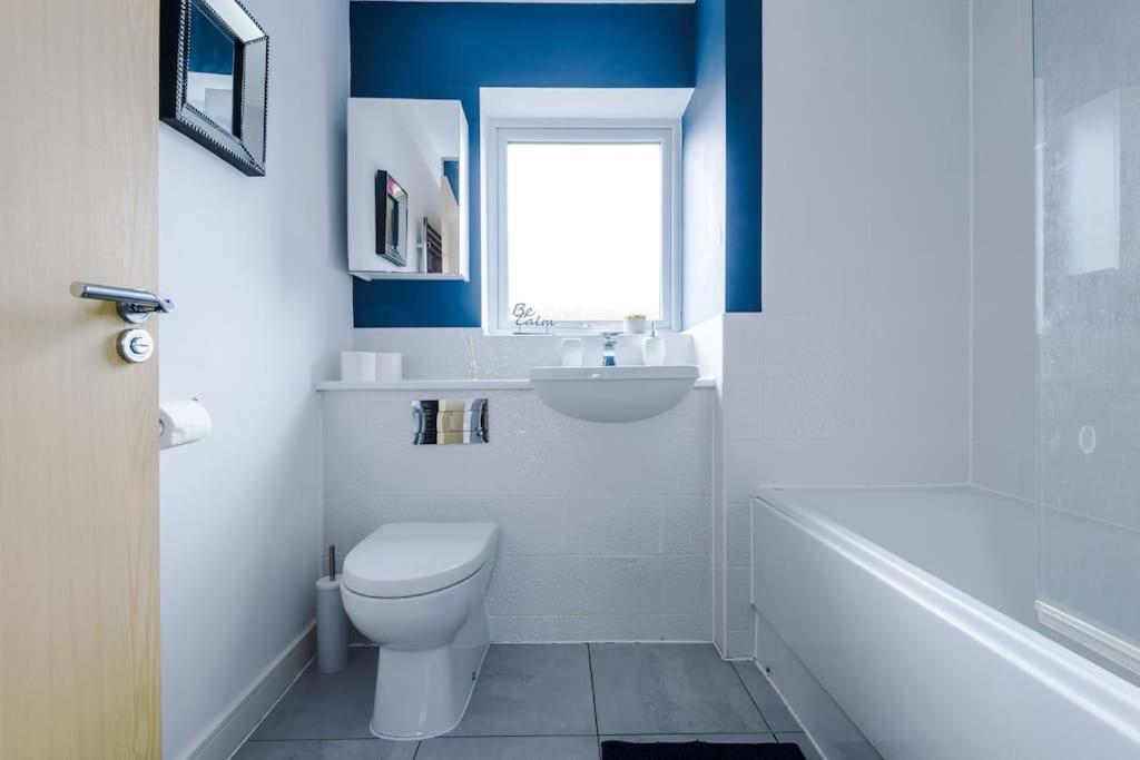 Villa Modern Townhouse Near Coop Live Etihad Manchester Esterno foto
