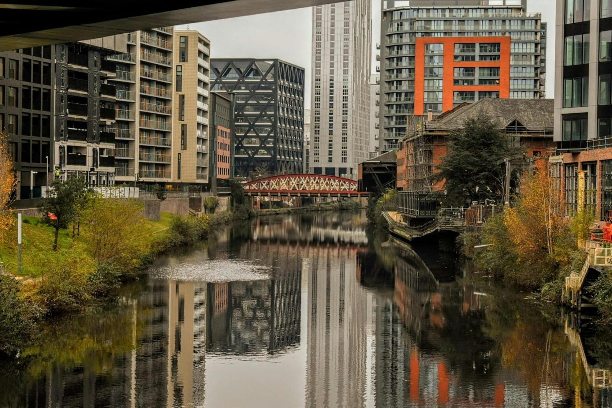 Villa Modern Townhouse Near Coop Live Etihad Manchester Esterno foto